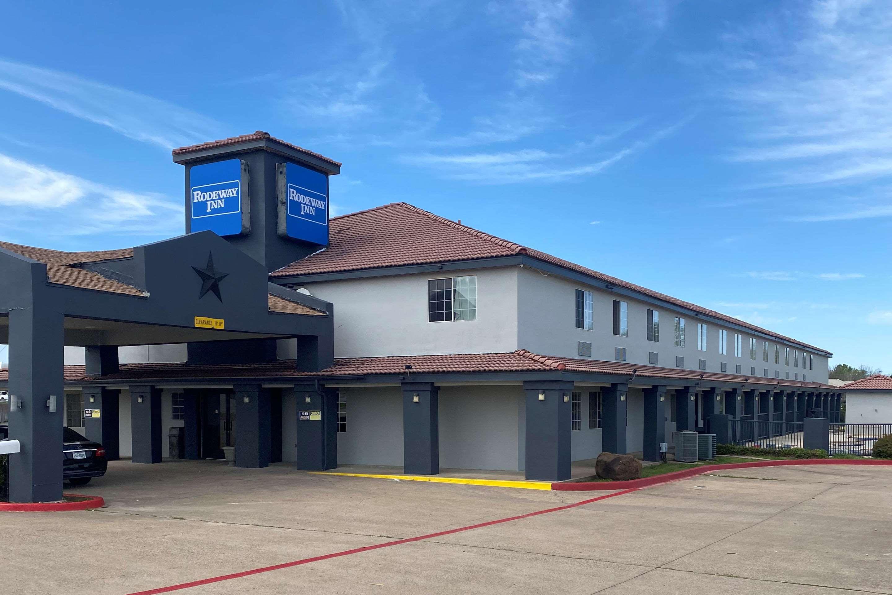 Rodeway Inn Stephenville Exterior foto