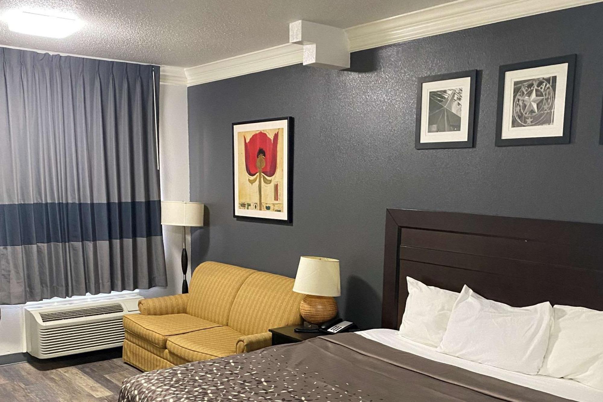 Rodeway Inn Stephenville Quarto foto