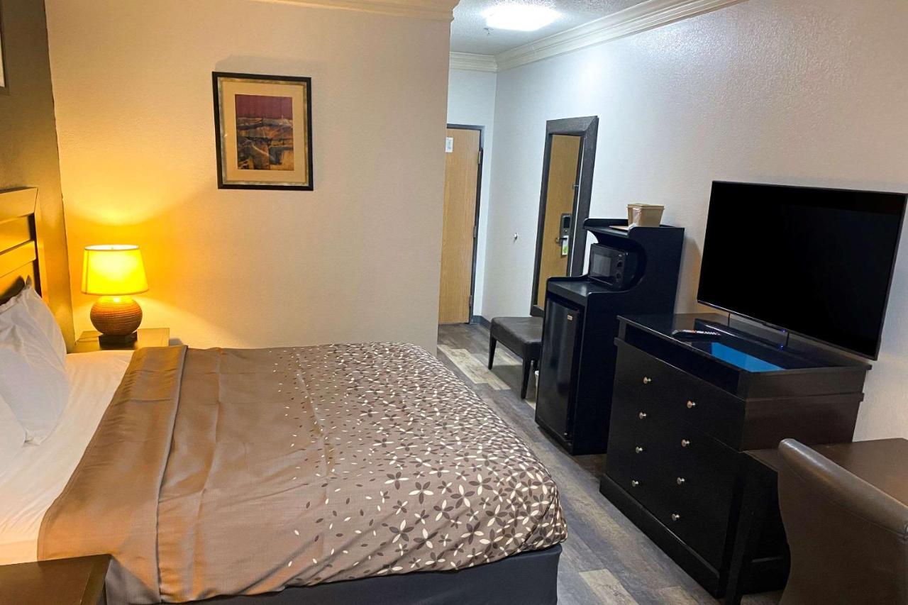 Rodeway Inn Stephenville Quarto foto